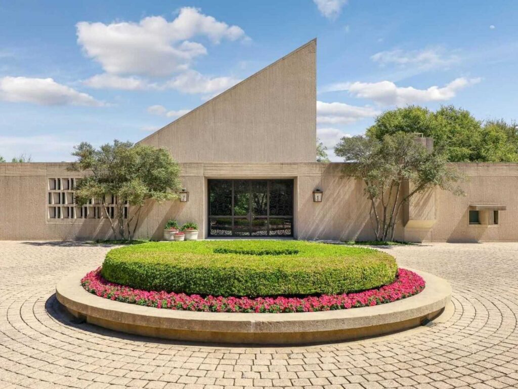 I.M. Pei Tandy Home