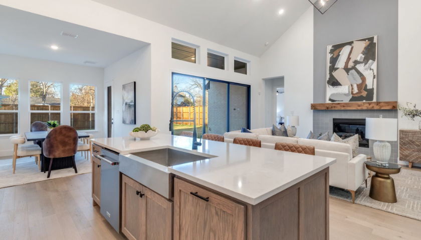 A Midway Hollow Home Tour Where Every House Is Actually for Sale - CandysDirt