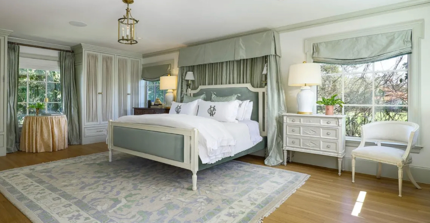 Highland Park Neoclassical Revival