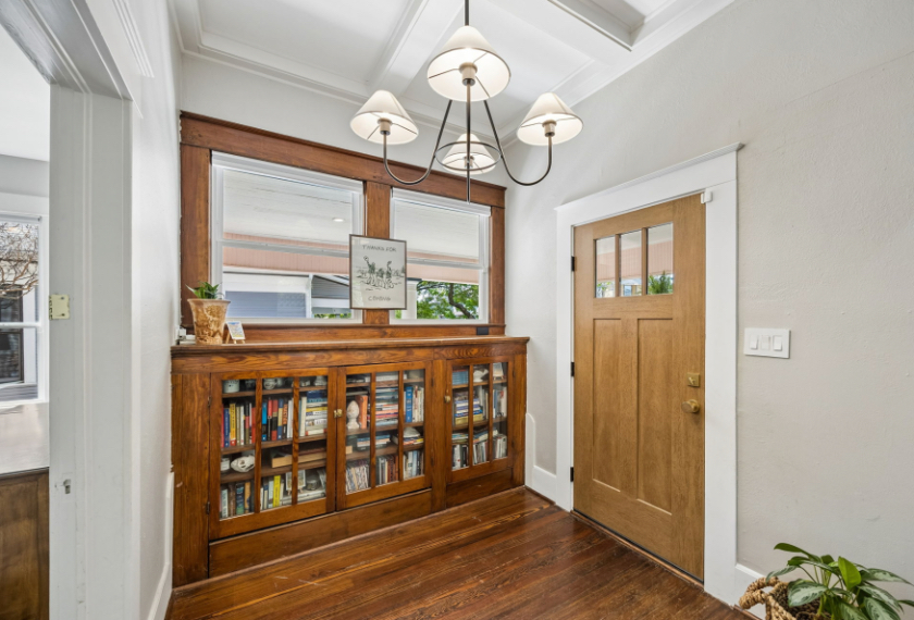 Oak Cliff cottage
