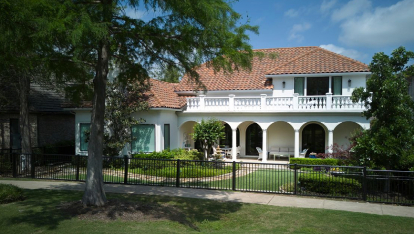 Las Colinas
