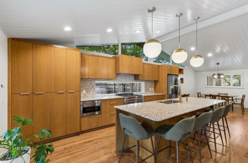  Split-Level Ranch