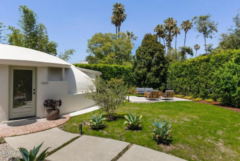 Retirement, cool, California