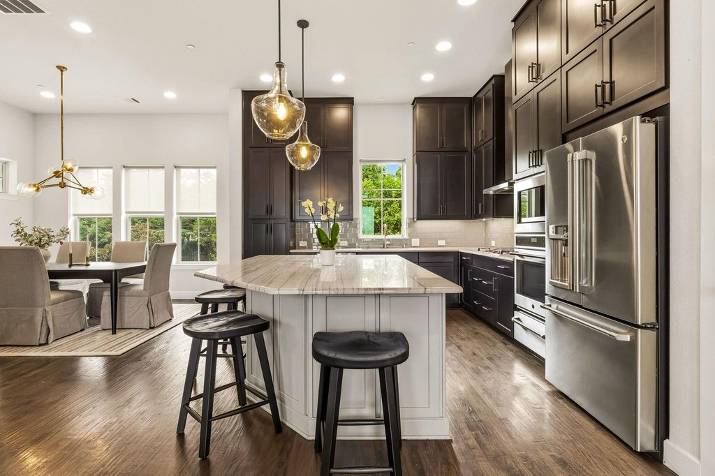 Oak Cliff townhome