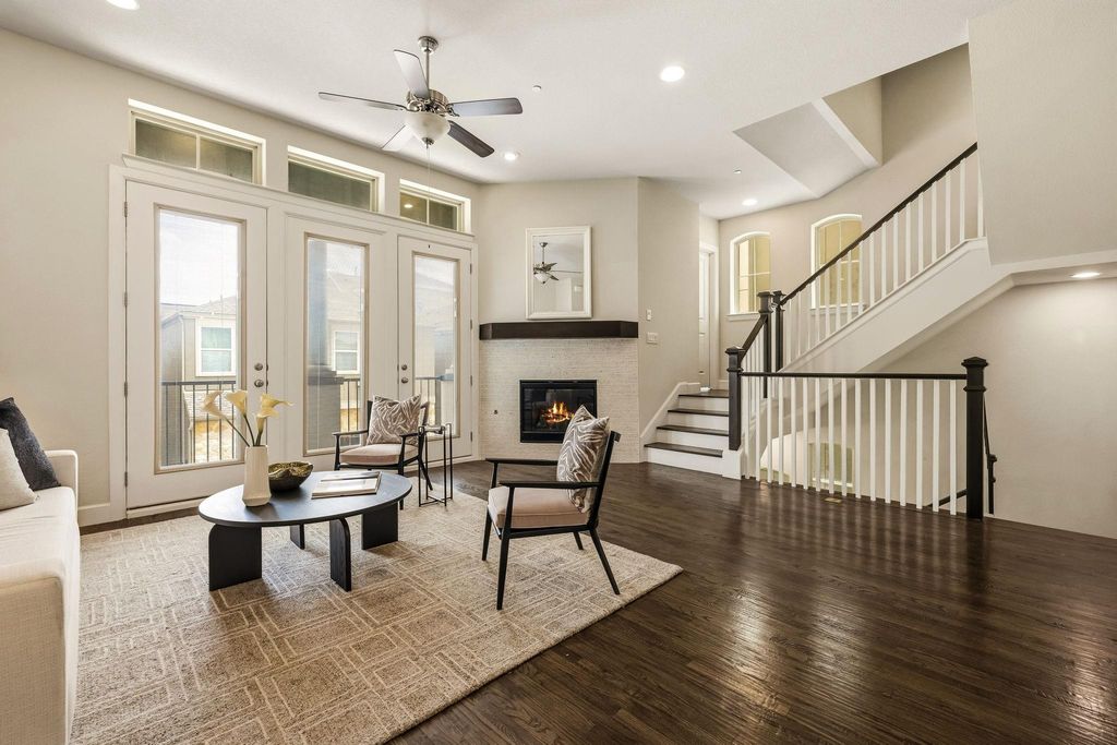 Oak Cliff townhome