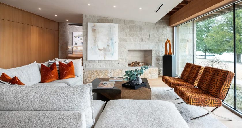  Modern Malakoff lakehouse