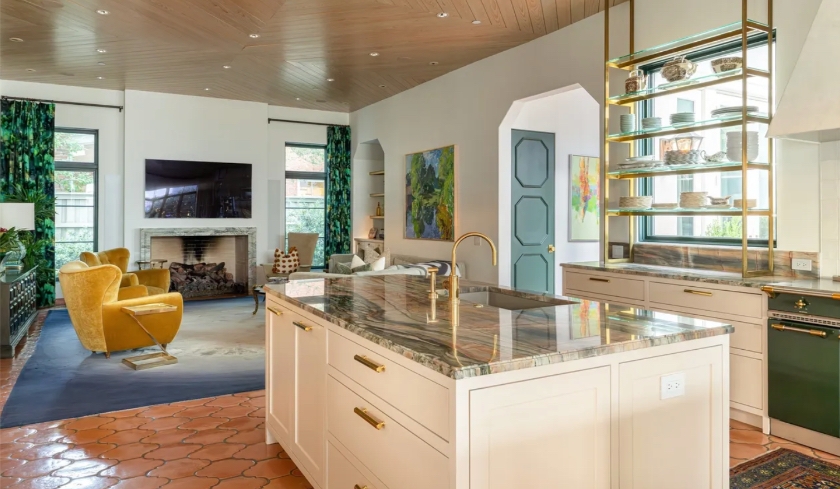 Modern Mediterranean