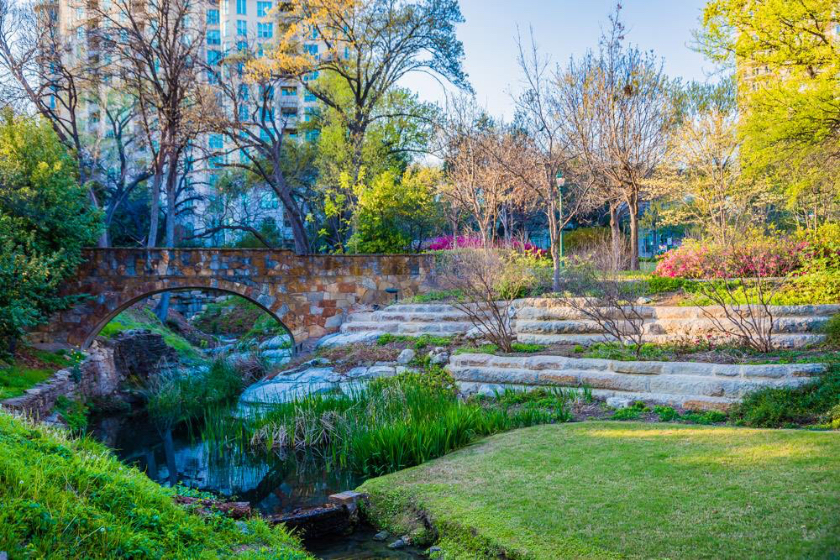 Turtle Creek Park