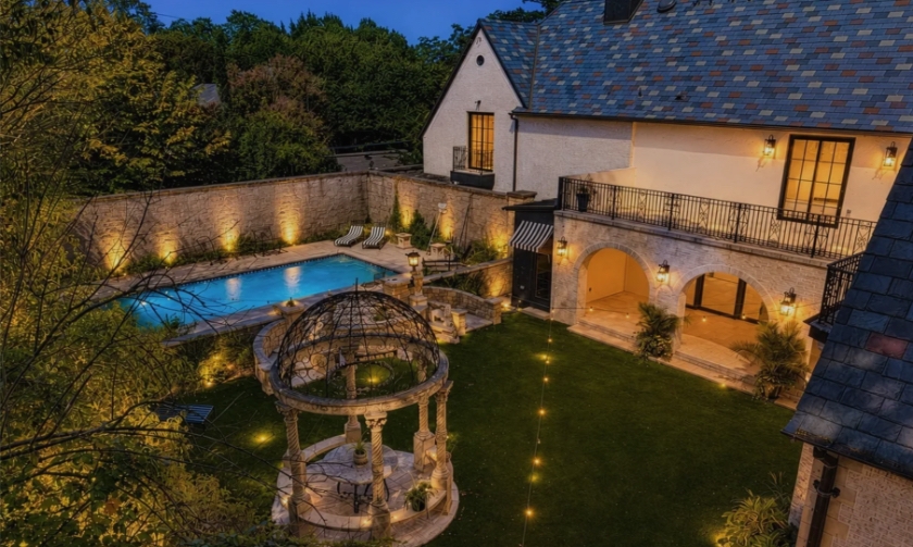 Chateau des Grotteaux,