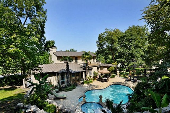 2142 Kessler Parkway Back
