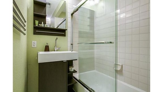 2419 10th master bath