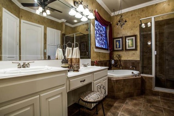 2570 Bendbrook Master Bath