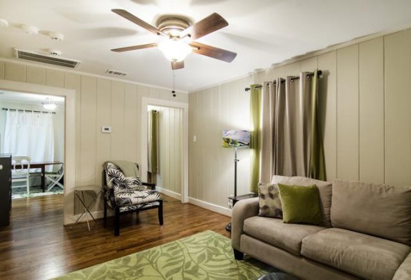 300 Edgefield Guest Living
