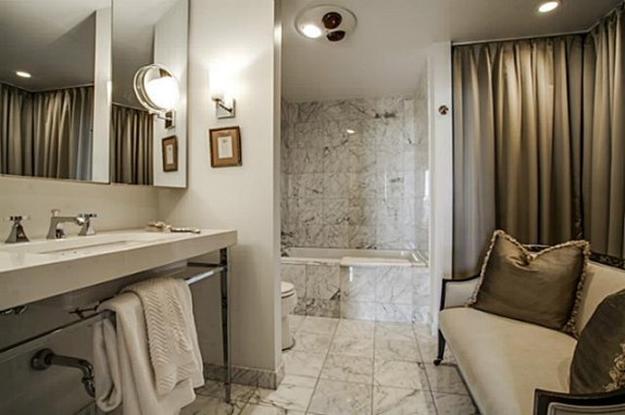 3310 Fairmount 10B Master Bath
