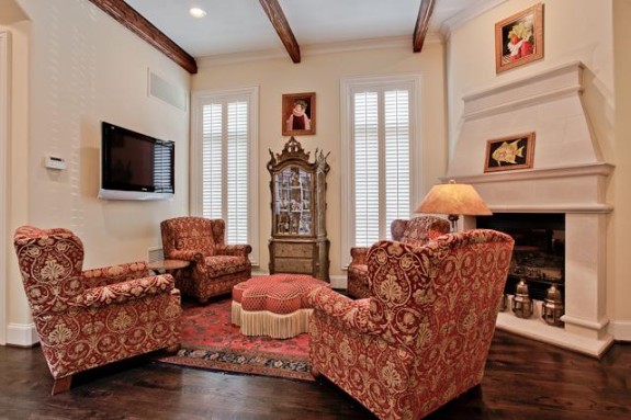 3725 Turtle Creek morning