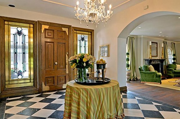 3808 Turtle Creek entry