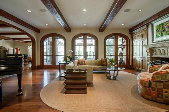 3826 Maplewood LR