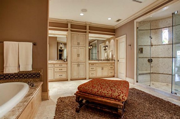3826 Maplewood master bath