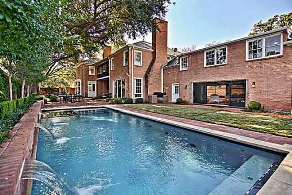 4212 Belclaire Back