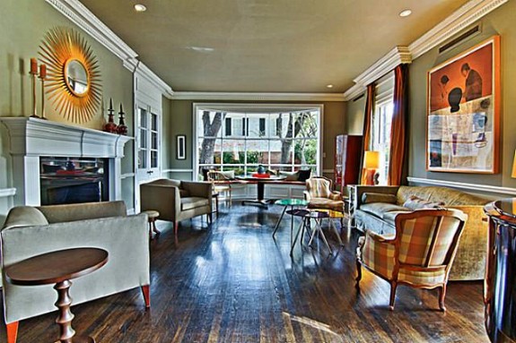 4212 Belclaire Living
