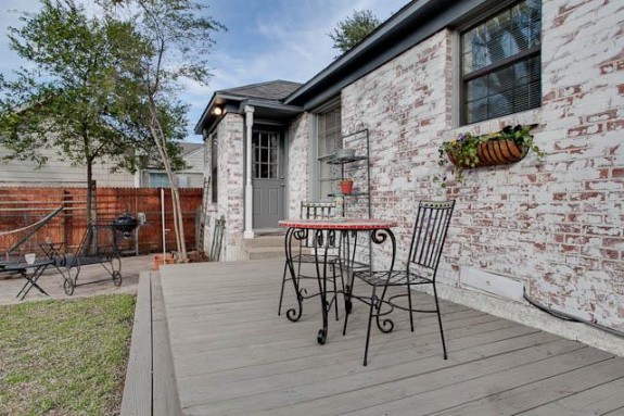 4241 Somerville Deck