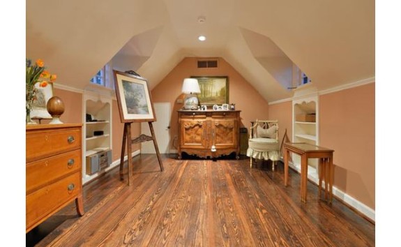 4414 Shenadoah studio