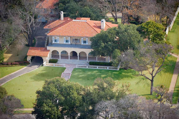 4500 Lakeside Drive
