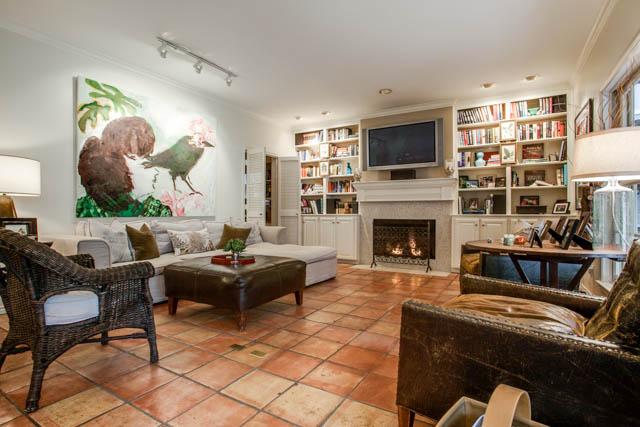 4516 Livingston FR