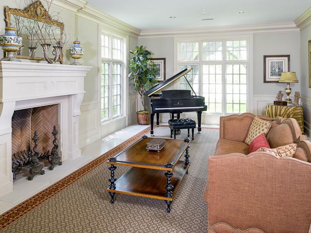4631 Valley Ridge LR