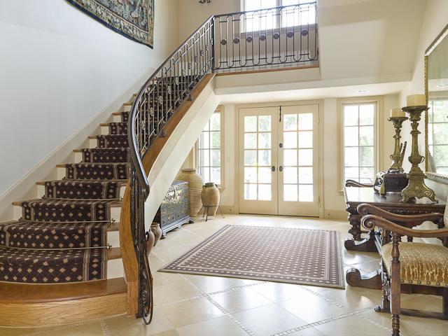 4631 Valley Ridge stairs