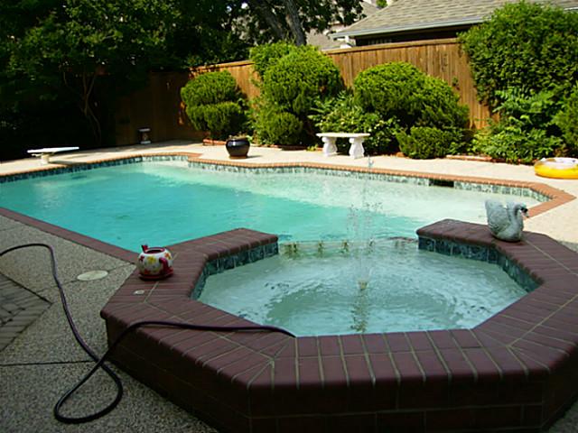 5219 Scarborough pool