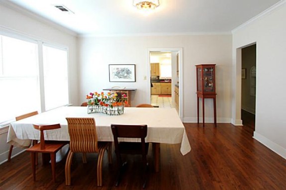 5625 McCommas Dining