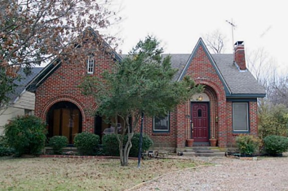 5802 Moticello Front