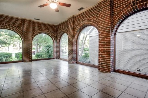 5802 Moticello Sunroom