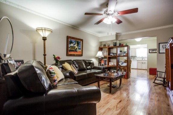 5818 E University LR
