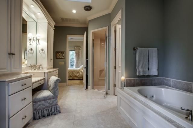 6 Nonesuch master bath