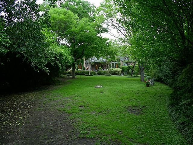 6 Nonesuch yard