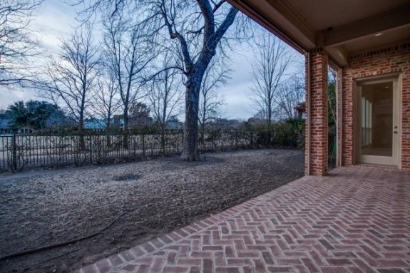 67 Abbey Woods master patio