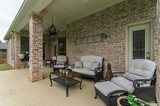 7929 Green Valley Patio
