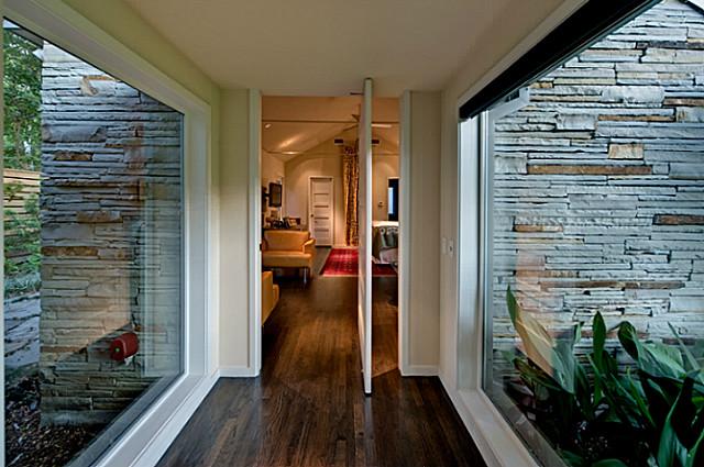 8205 Forest Hills Master Bedroom