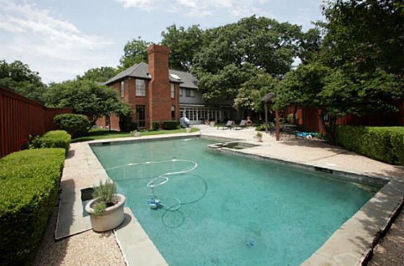 9215 Westview pool