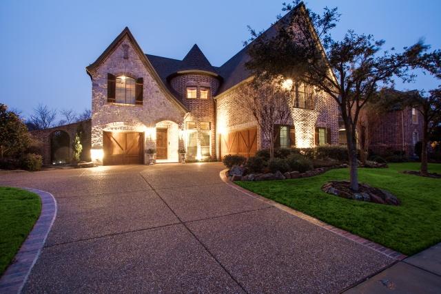Abby Way Front