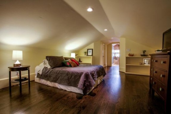 Dumas Master Bed