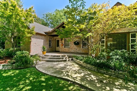 Forest Hills Front