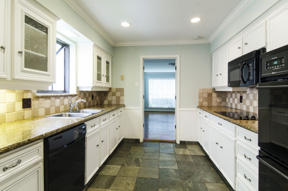 Granada Kitchen