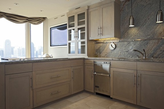 LaTour penthouse kitchen 2