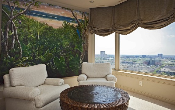 LaTour penthouse sitting