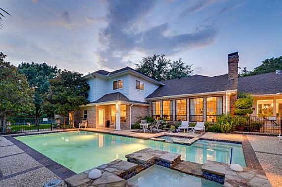 Meadowcreek Backyard