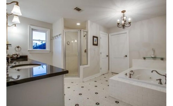 Mercedes Master Bath