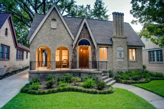 Monte Vista Front